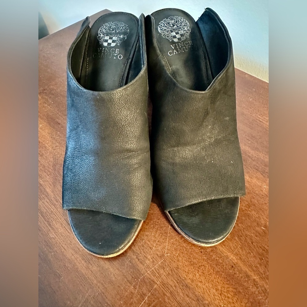 Vince Camuto Elegant Black Leather Slip On Block Heel Mules